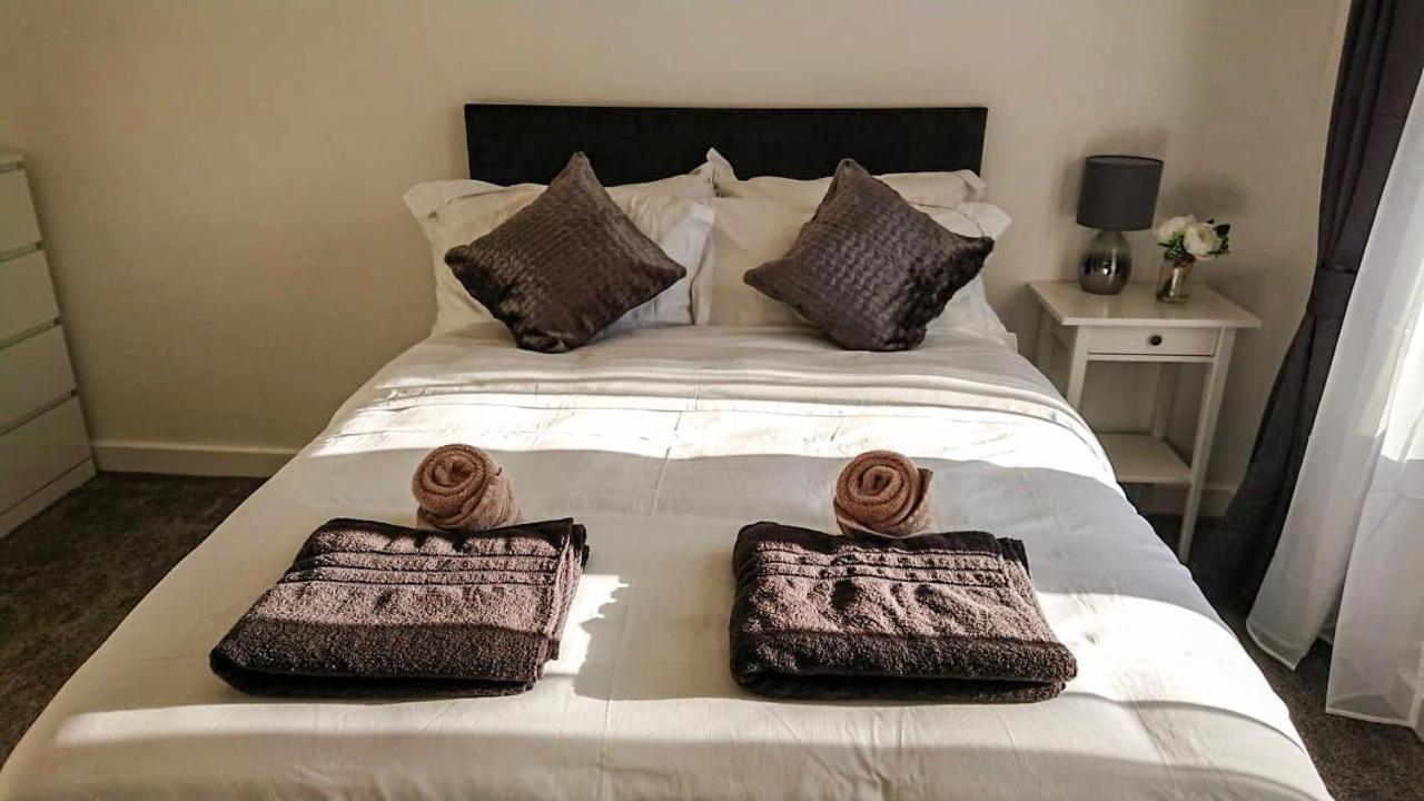Carnock Road Apartment - Silverburn Shopping Centre Glasgow Ngoại thất bức ảnh