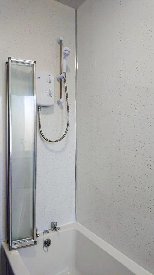 Carnock Road Apartment - Silverburn Shopping Centre Glasgow Ngoại thất bức ảnh